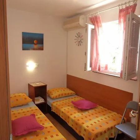 Gasthof The Palm Split