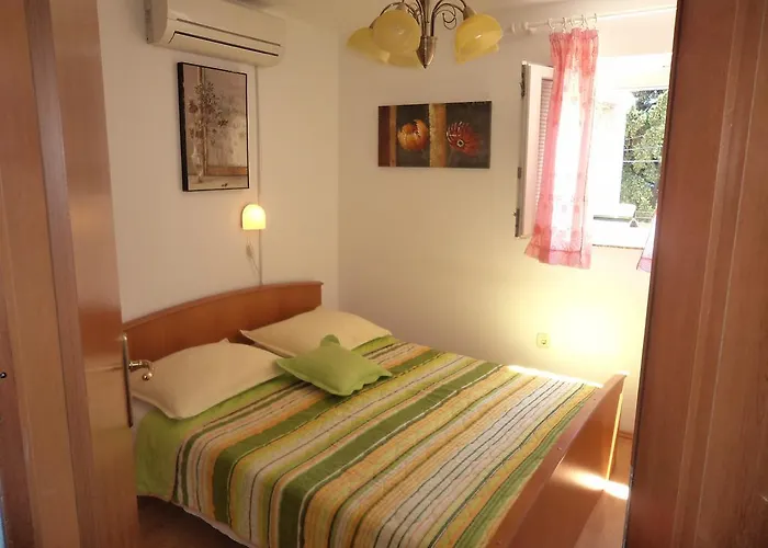 Guest house The Palm