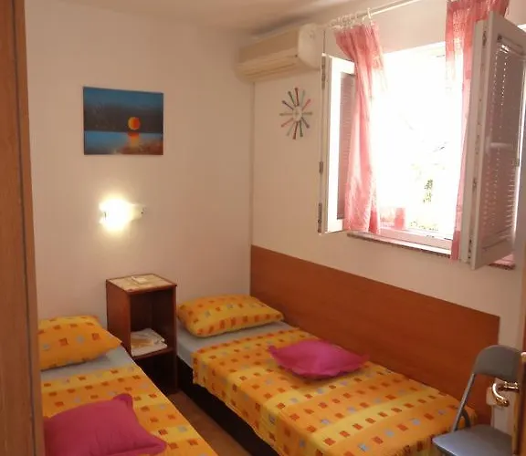 Guest house The Palm Split